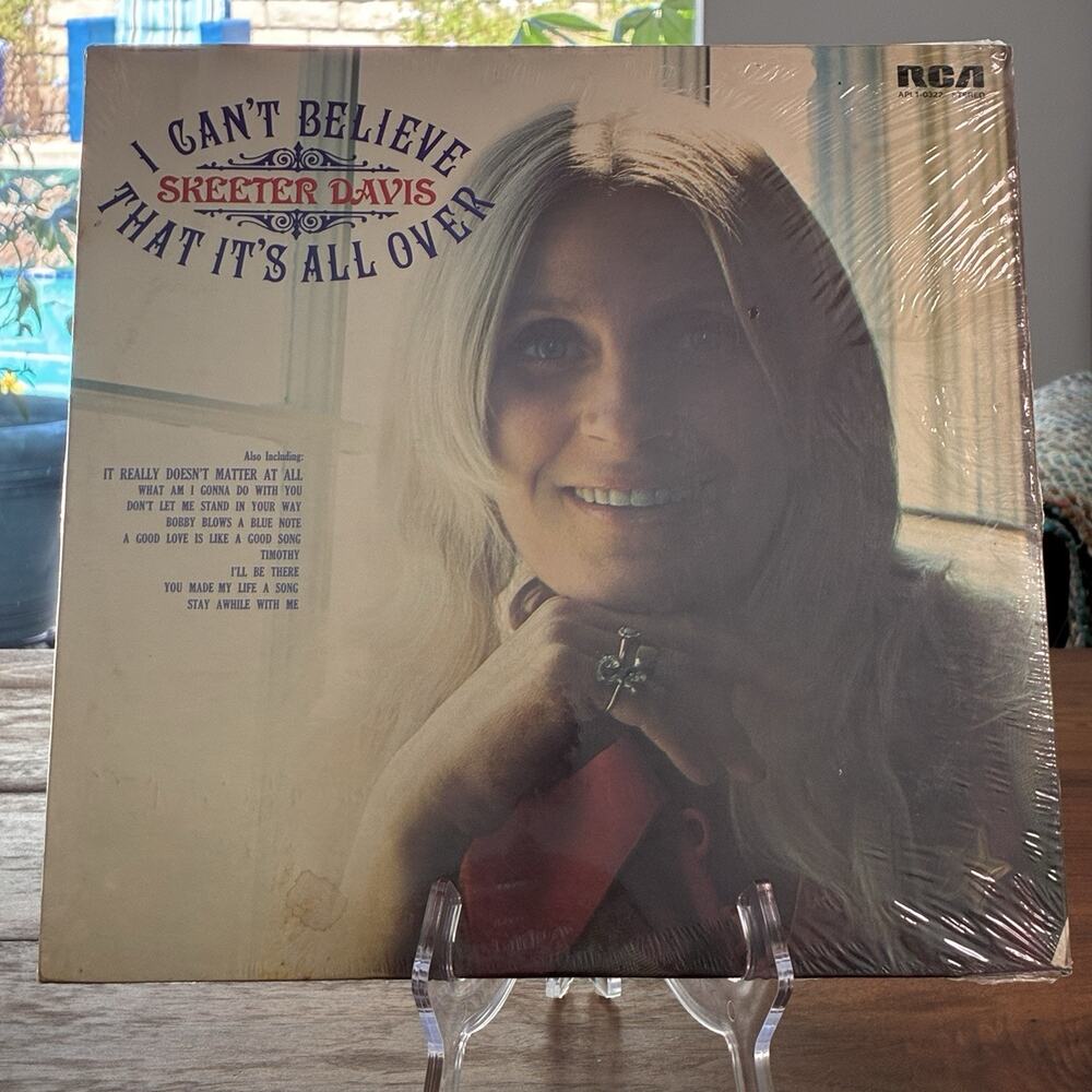 Skeeter Davis I Cant Believe That It's All Over Vinyl LP 1973 RCA APL1-0322